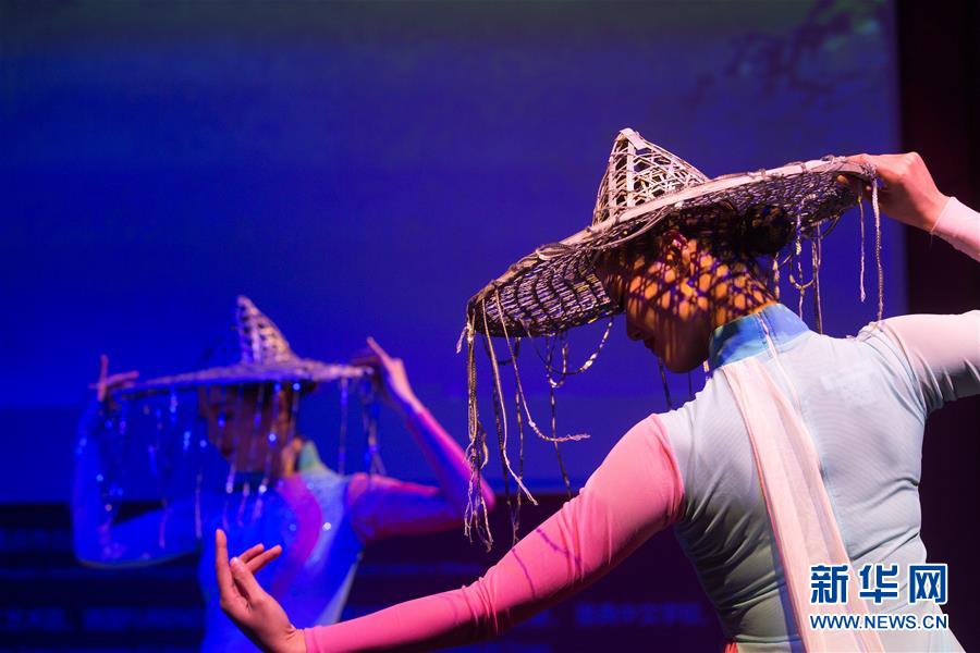 （國際）（2）“歡樂春節(jié)”系列活動走進(jìn)雅典