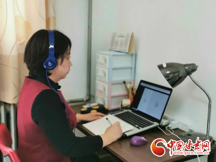 【三八特刊·“疫”線心聲】她，24小時聆聽“疫”動的心