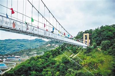 崆峒山5條美妙線路游起來！來這三座山赴暮春之約