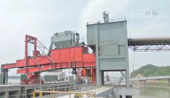 太瘋狂！水泥漲價幾輪，依舊排隊(duì)搶購......發(fā)生了什么？