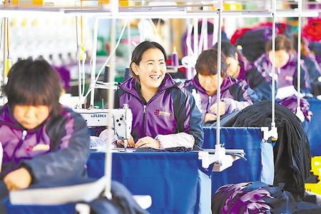 【抓“六穩(wěn)” 促“六?！薄糠€(wěn)就業(yè)有良策 保就業(yè)出實(shí)招——甘肅省全力以赴支持穩(wěn)定就業(yè)確保就業(yè)形勢(shì)總體穩(wěn)定