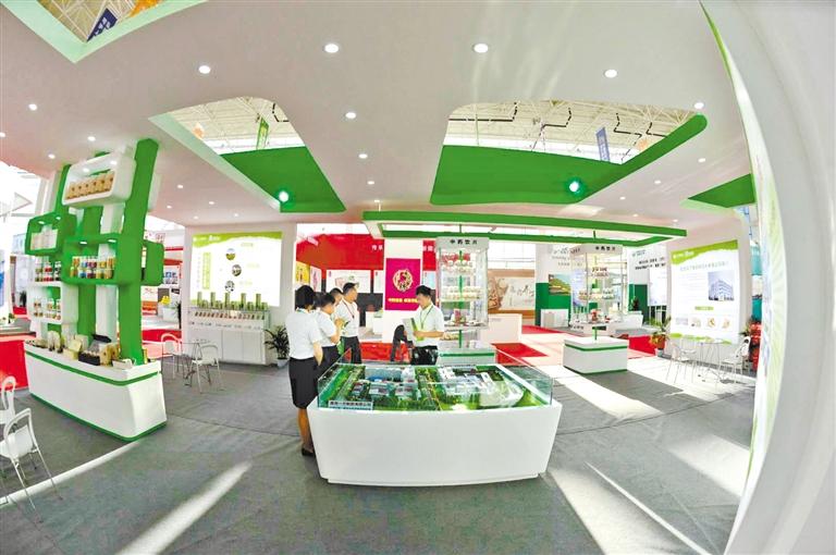 云展示、云推介、云洽談、云簽約 打造永不落幕的網(wǎng)上藥博會(huì)