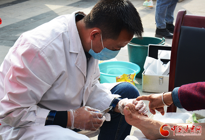 九九重陽時 暖暖節(jié)日情——涇川縣重陽節(jié)孝老敬親文明實(shí)踐活動側(cè)記