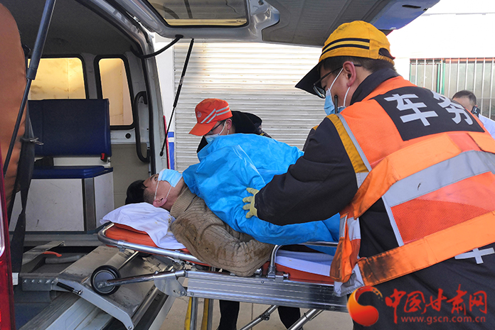 19分鐘緊急救援，永登車站為旅客開辟生命通道