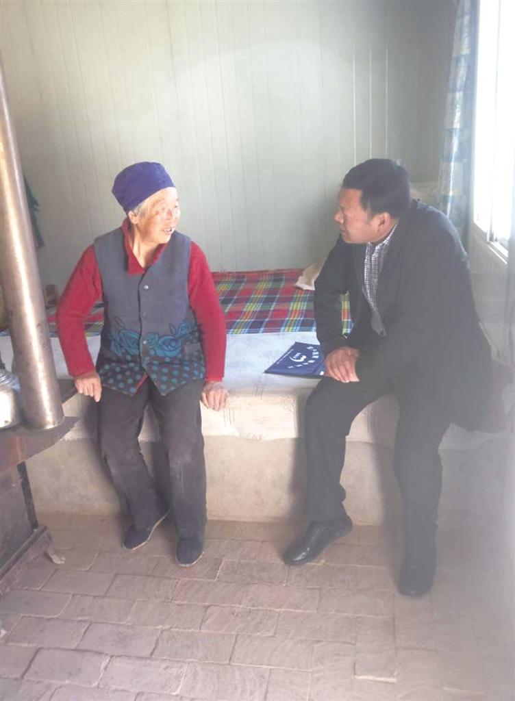 榆中縣扶貧開發(fā)辦公室黨組書記、主任王國福：建言獻策當助手 沖鋒陷陣排頭兵