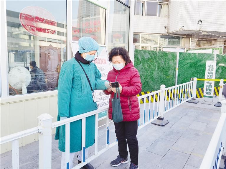 智能生活下，老年人的“數(shù)字鴻溝”如何跨越？