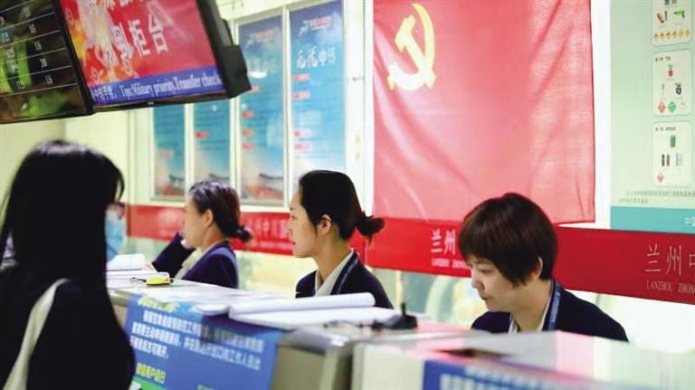 蘭州機場研發(fā)升級智慧中轉系統航班中轉無須提取行李和二次安檢