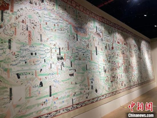 圖為展覽現(xiàn)場(chǎng)?！〗瓧顭?攝