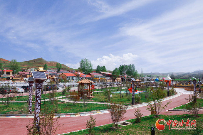 全國村莊清潔行動(dòng)現(xiàn)場(chǎng)會(huì)觀摩團(tuán)走進(jìn)甘南 共鑒“環(huán)境革命”的“甘南經(jīng)驗(yàn)”