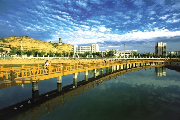 打造轉型跨越新引擎 聚焦經(jīng)濟發(fā)展新動力——皋蘭縣招商引資為經(jīng)濟社會發(fā)展蓄勢賦能