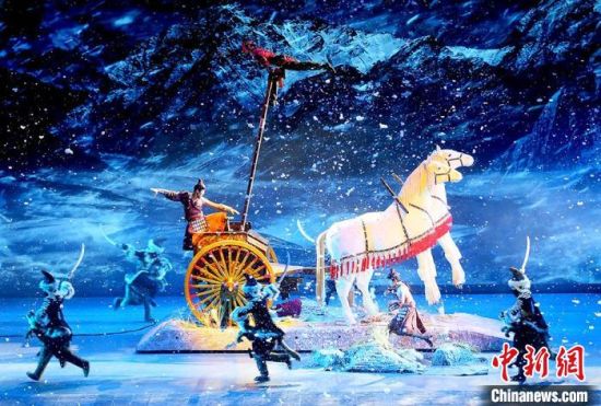 圖為《天下雄關(guān)》演出劇照?！「哒?攝