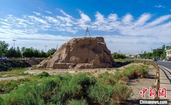 圖為沙州郡城遺址公園古遺址?！⊥醣筱y 攝