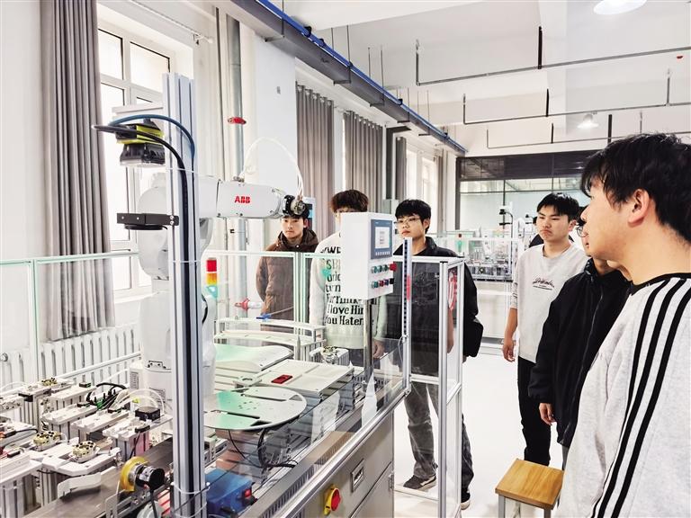 實訓育能強本領 產(chǎn)教協(xié)同促就業(yè)